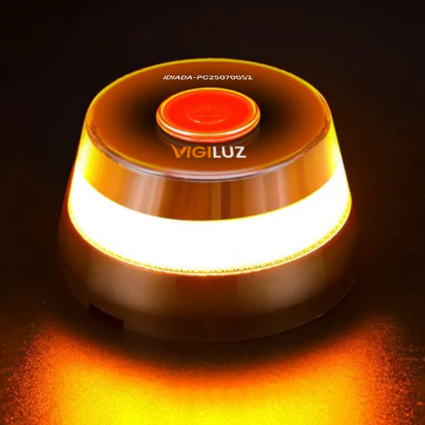 VIGILUZ V16 Beacon – Geolocable Emergency Light | DGT3.0 Approved